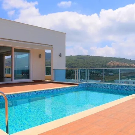 Villa Carlijn Met Prive-Zwembad, Veel Privacy En Panoramisch Uitzicht Op Zee, Op Luxe Resort